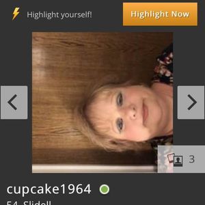 Meet your Posher, Cynthia